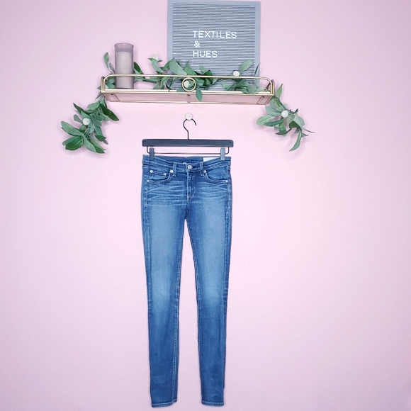 Rag & Bone Skinny Jeans in Preston Wash - Picture 3 of 16